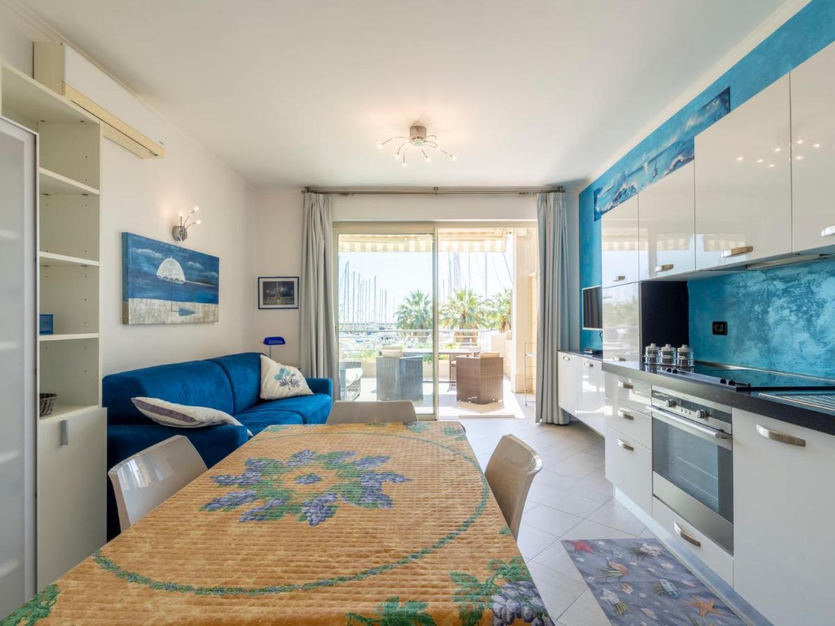 Apartment Blue Moon By Interhome Santo Stefano al Mare Zewnętrze zdjęcie